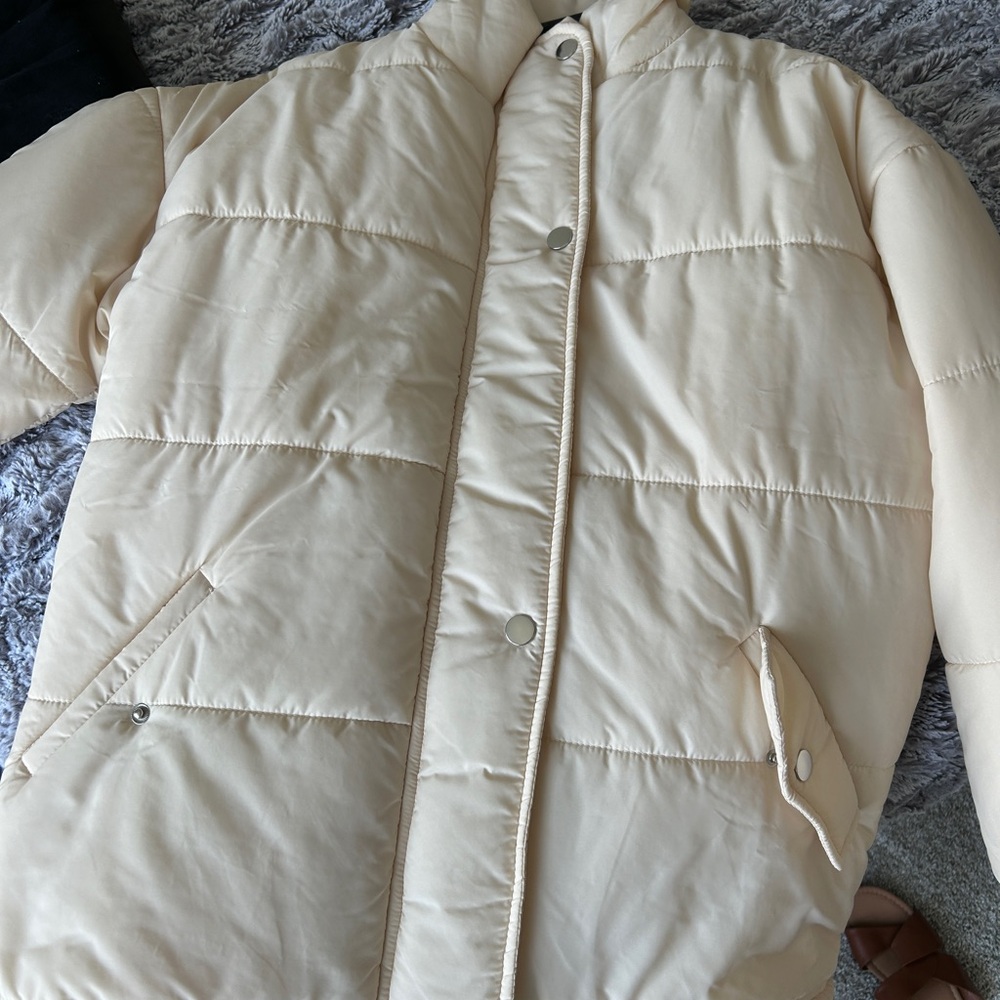 SHEIN Cream Puffer Jacket NWOT